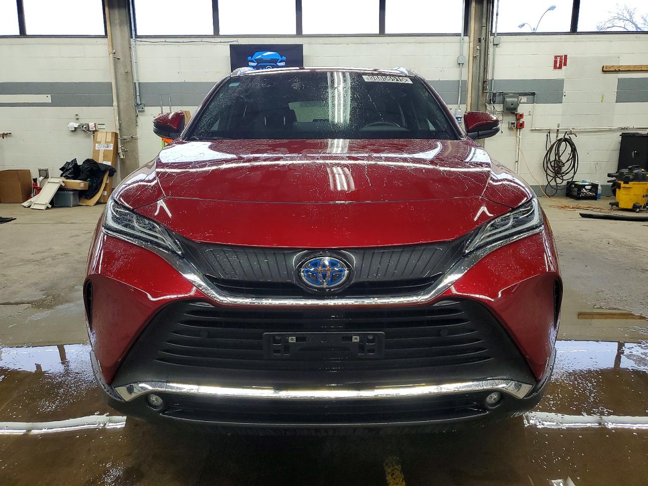 2023 TOYOTA VENZA LE photo 9