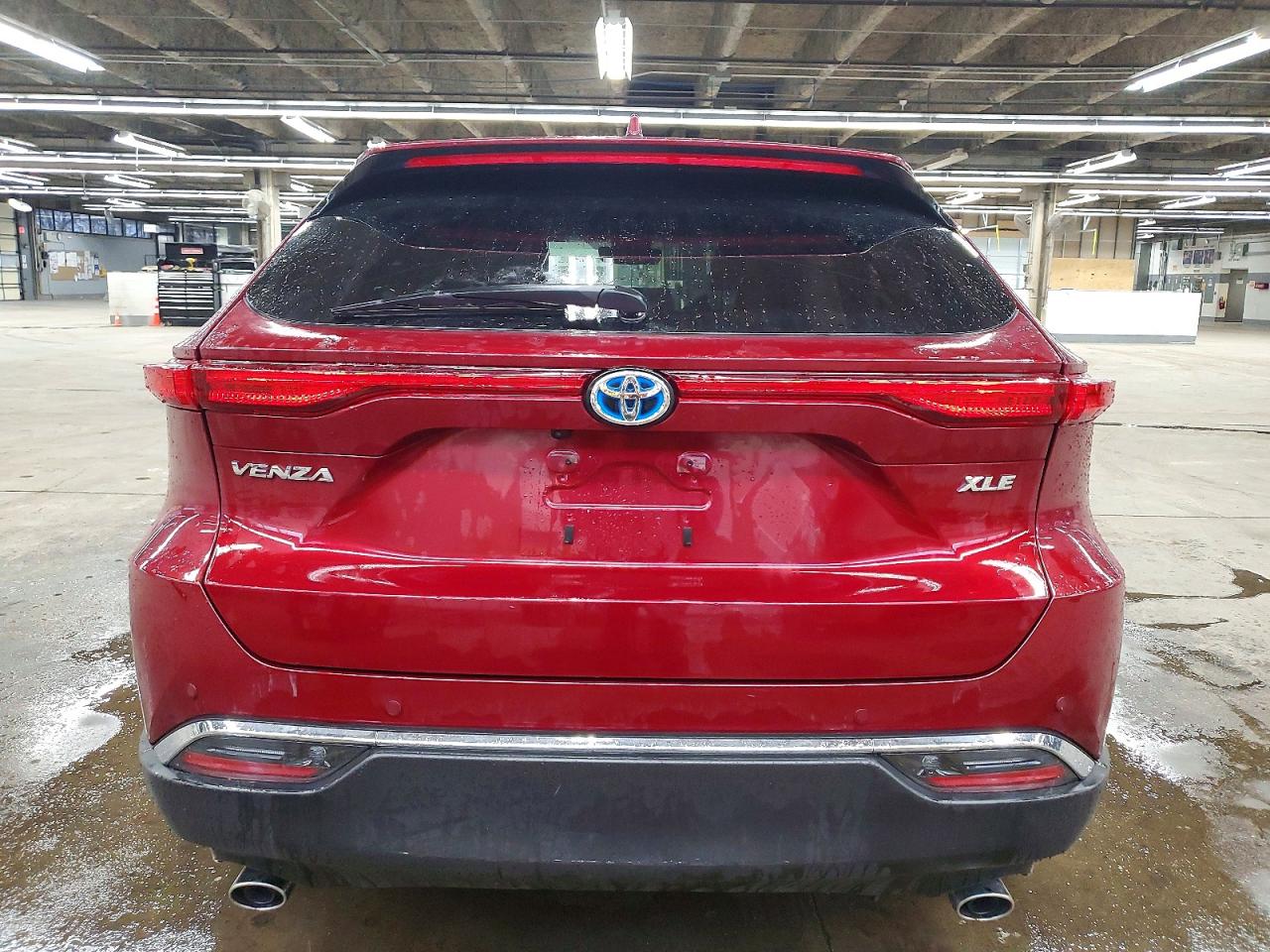 2023 TOYOTA VENZA LE photo 11