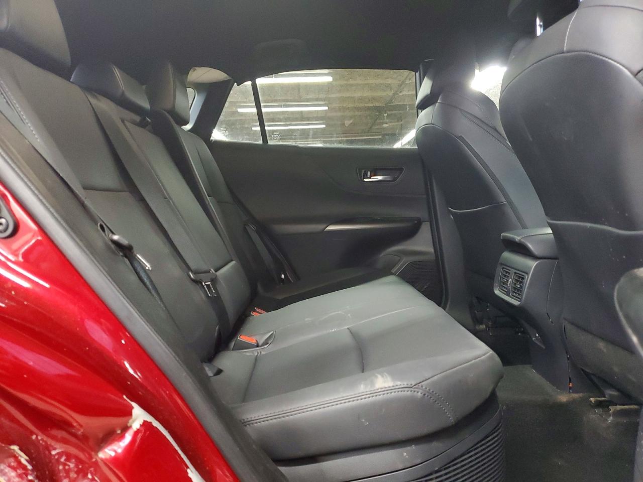 2023 TOYOTA VENZA LE photo 19