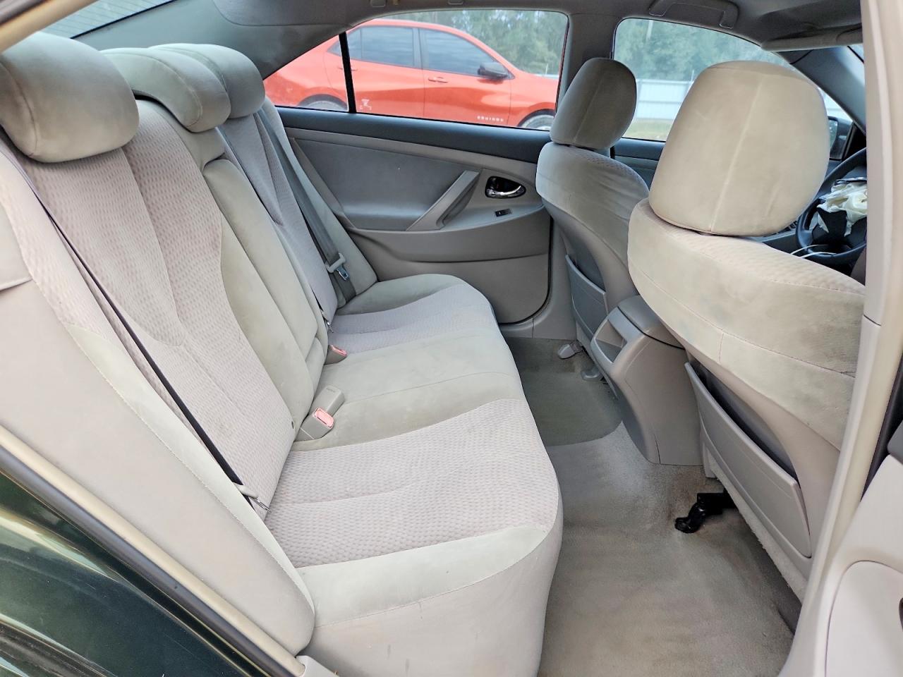 2011 TOYOTA CAMRY BASE photo 10