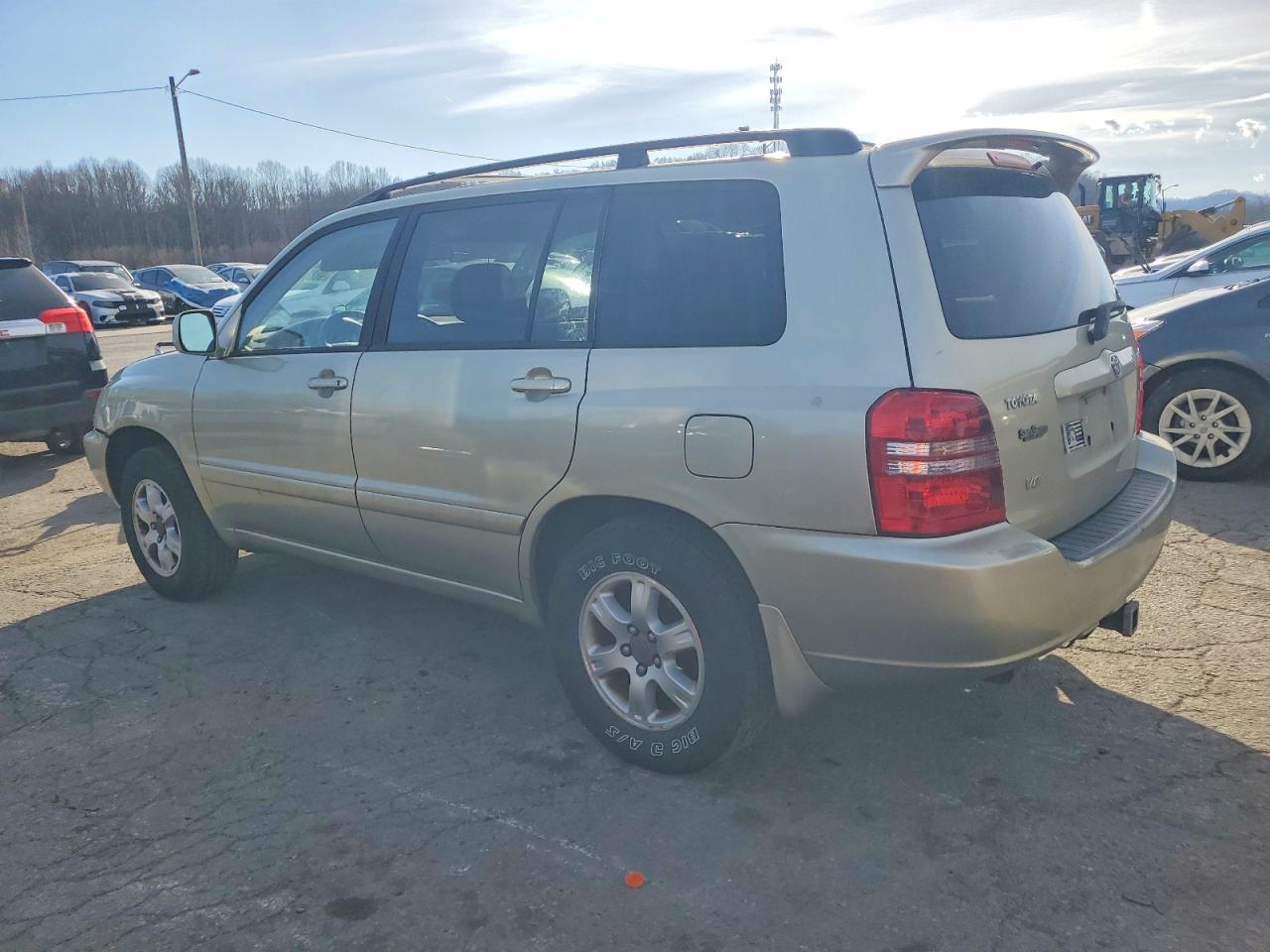 2003 TOYOTA HIGHLANDER LIMITED photo 2