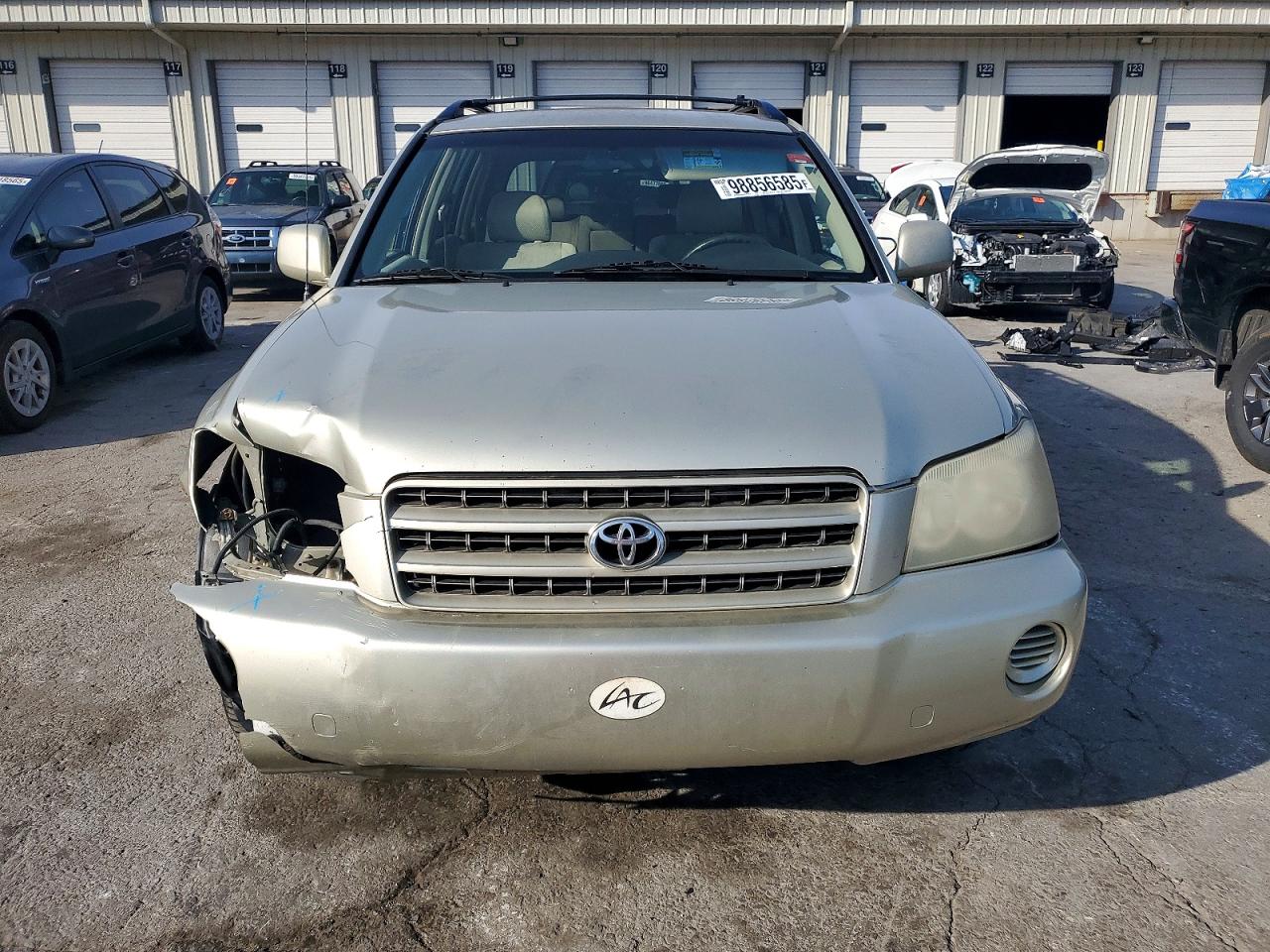 2003 TOYOTA HIGHLANDER LIMITED photo 5