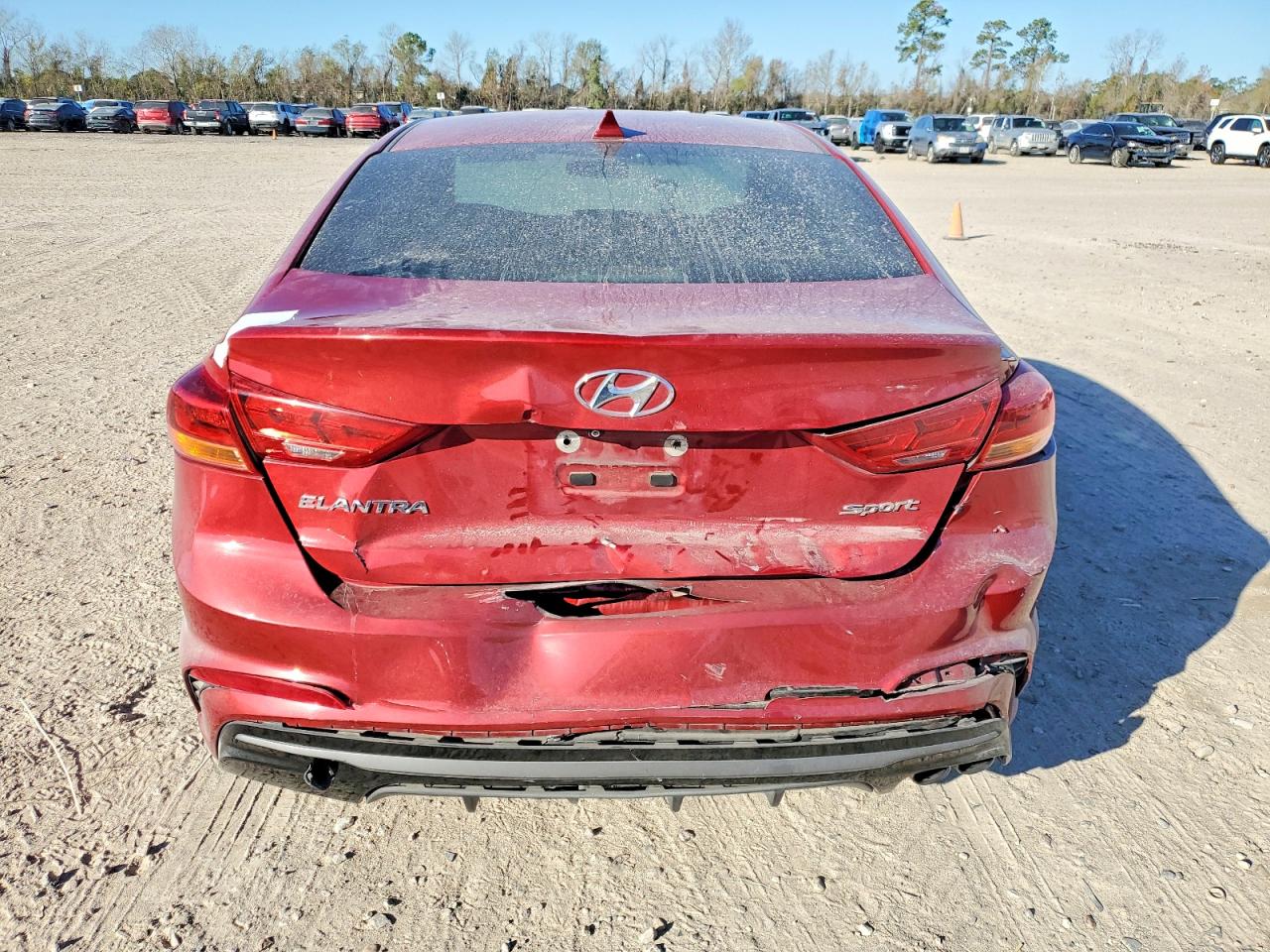 2017 HYUNDAI ELANTRA SPORT photo 6