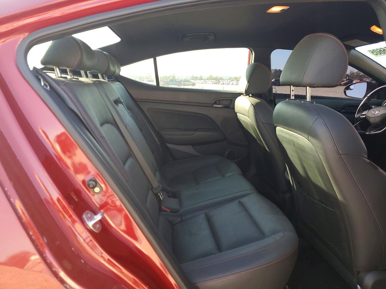 2017 HYUNDAI ELANTRA SPORT photo 10
