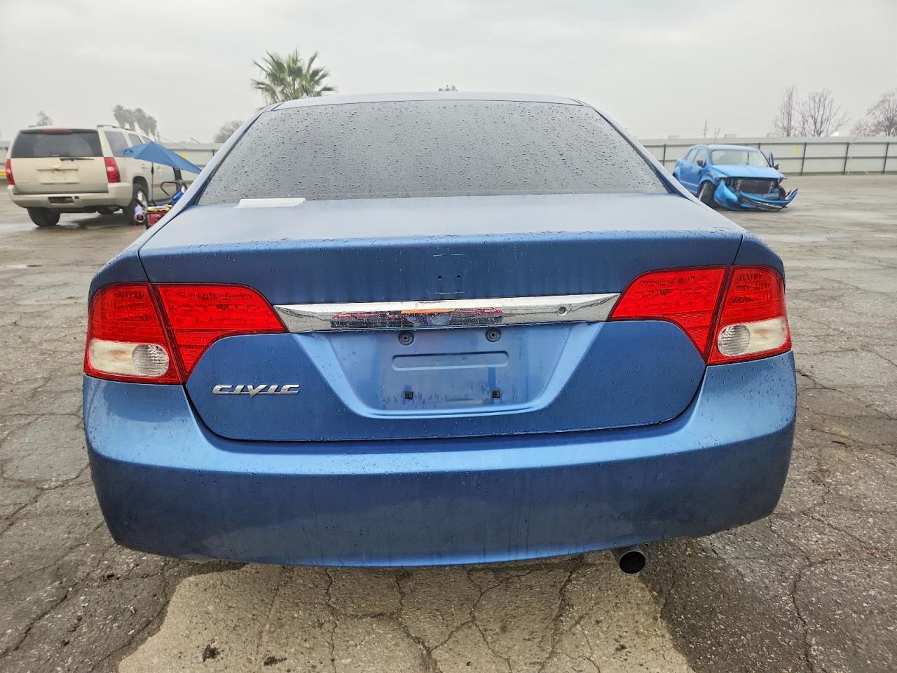 2010 HONDA CIVIC LX photo 6