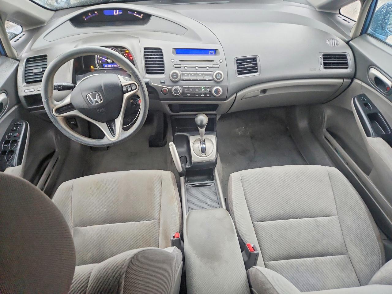 2010 HONDA CIVIC LX photo 8
