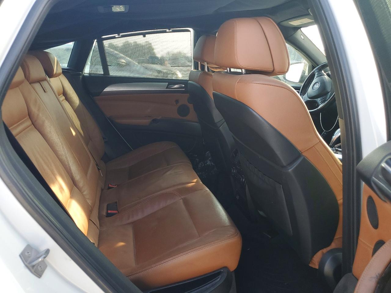 2014 BMW X6 XDRIVE50I photo 11