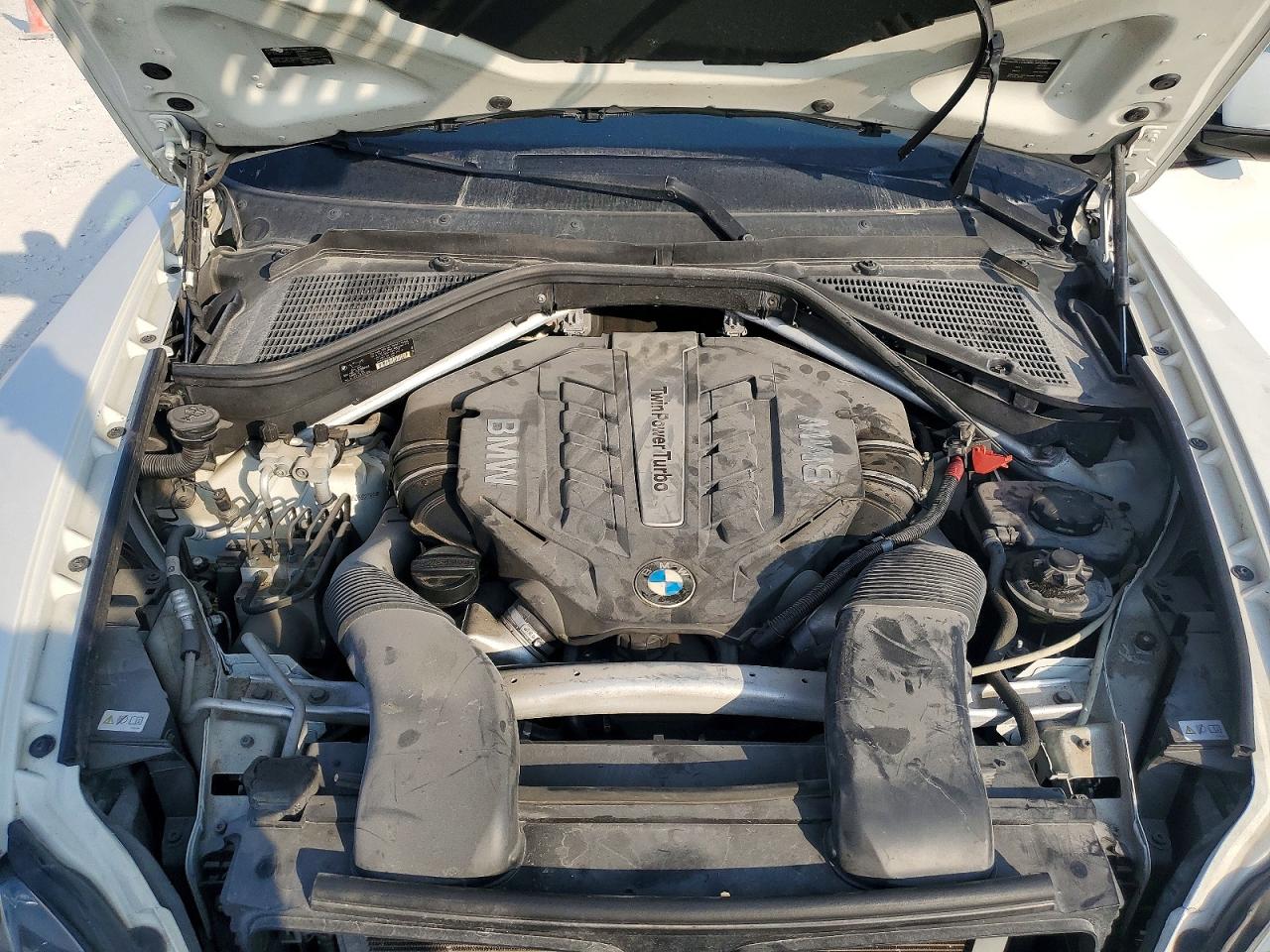 2014 BMW X6 XDRIVE50I photo 12