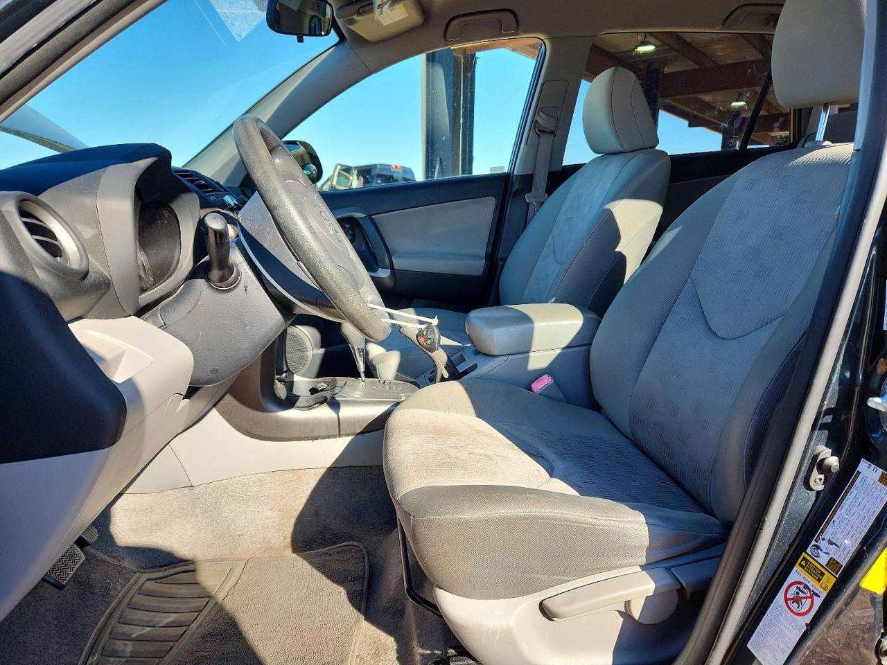 2009 TOYOTA RAV4 photo 13
