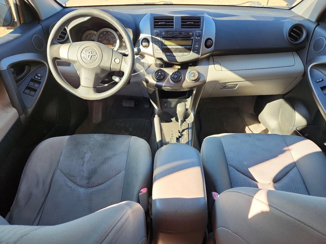 2009 TOYOTA RAV4 photo 15