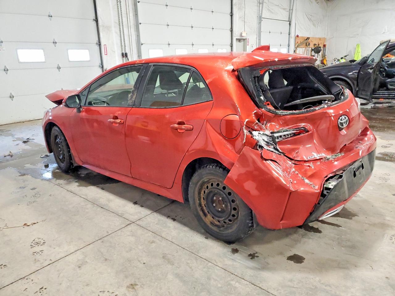 2019 TOYOTA COROLLA SE photo 3