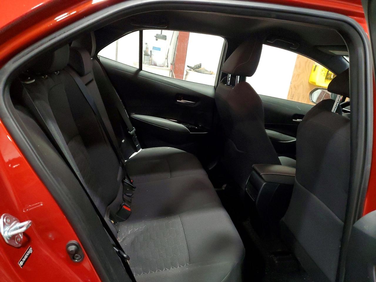 2019 TOYOTA COROLLA SE photo 19