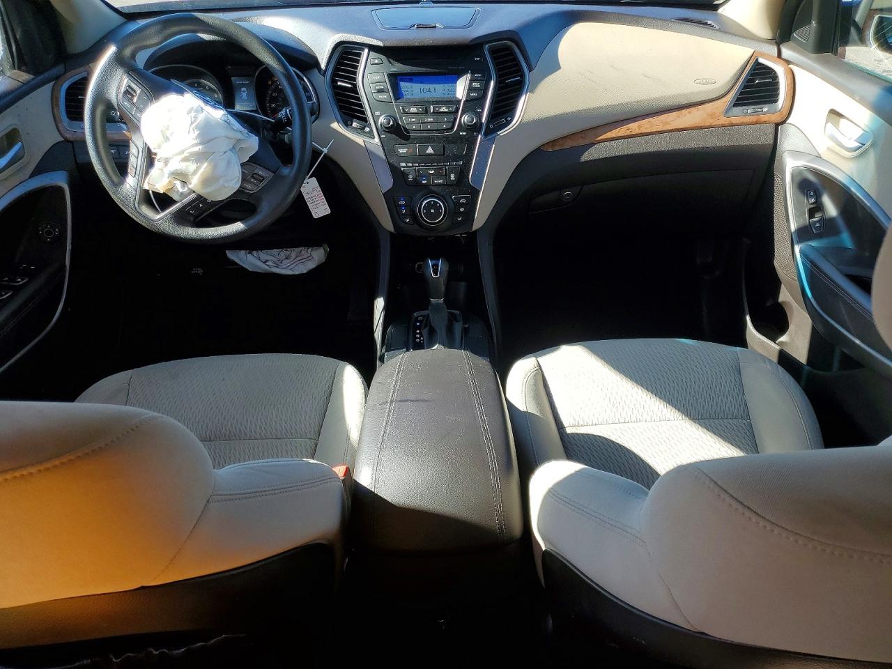 2016 HYUNDAI SANTA FE SPORT 2.4L photo 15