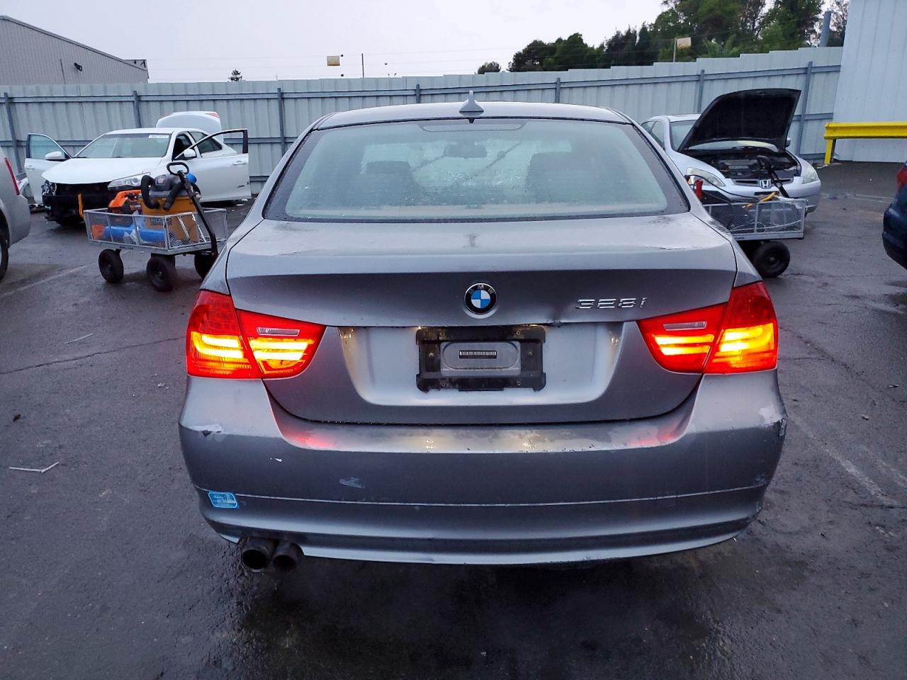 2009 BMW 328 I photo 11