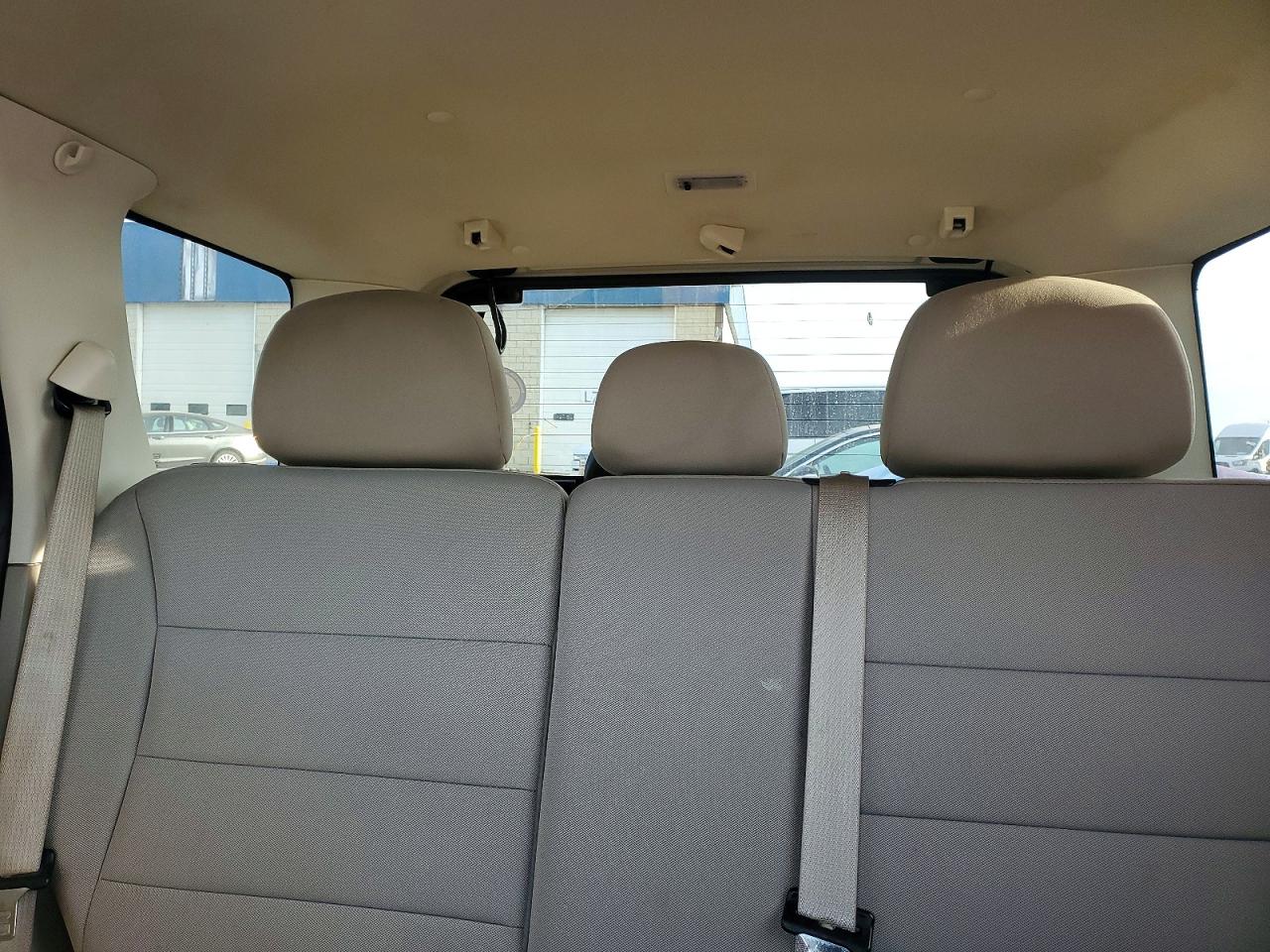2011 FORD ESCAPE XLT photo 19