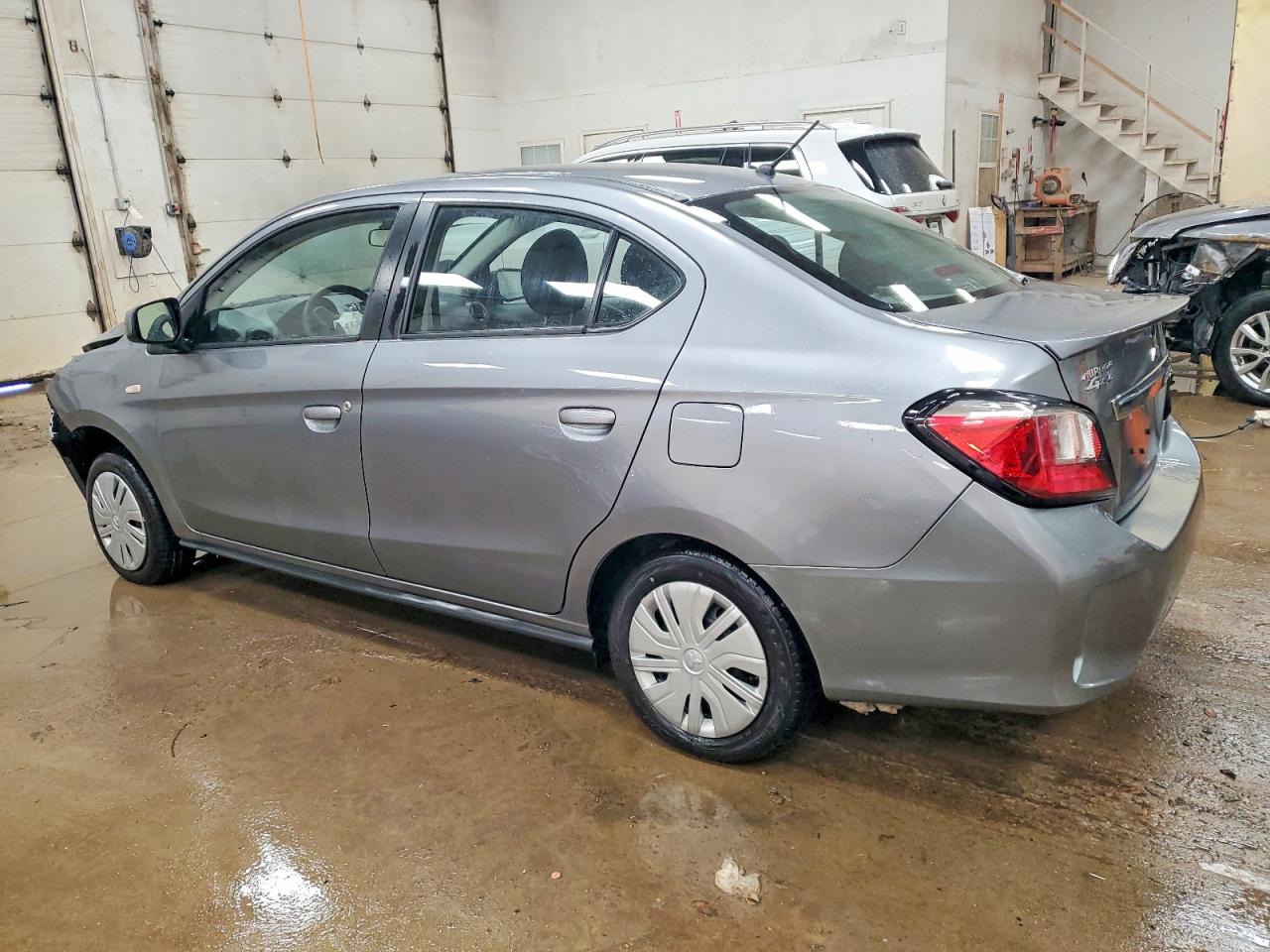2023 MITSUBISHI MIRAGE G4 ES photo 2