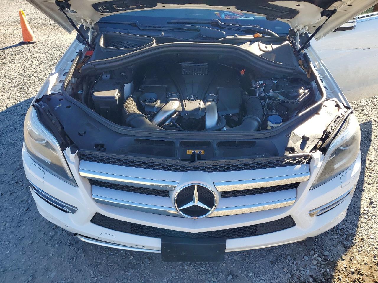 2014 MERCEDES-BENZ GL 450 4MATIC photo 12