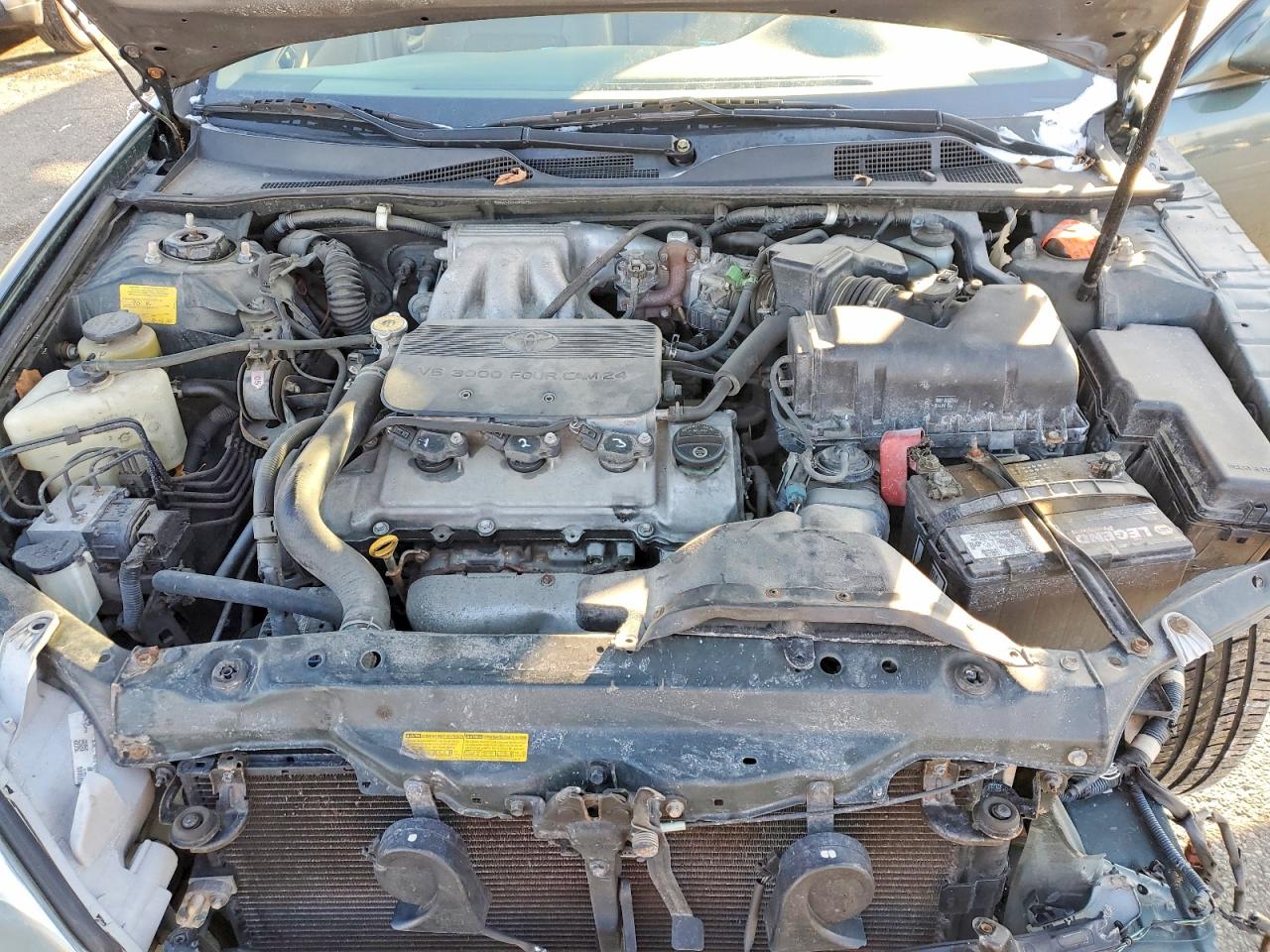 2002 TOYOTA CAMRY LE photo 11