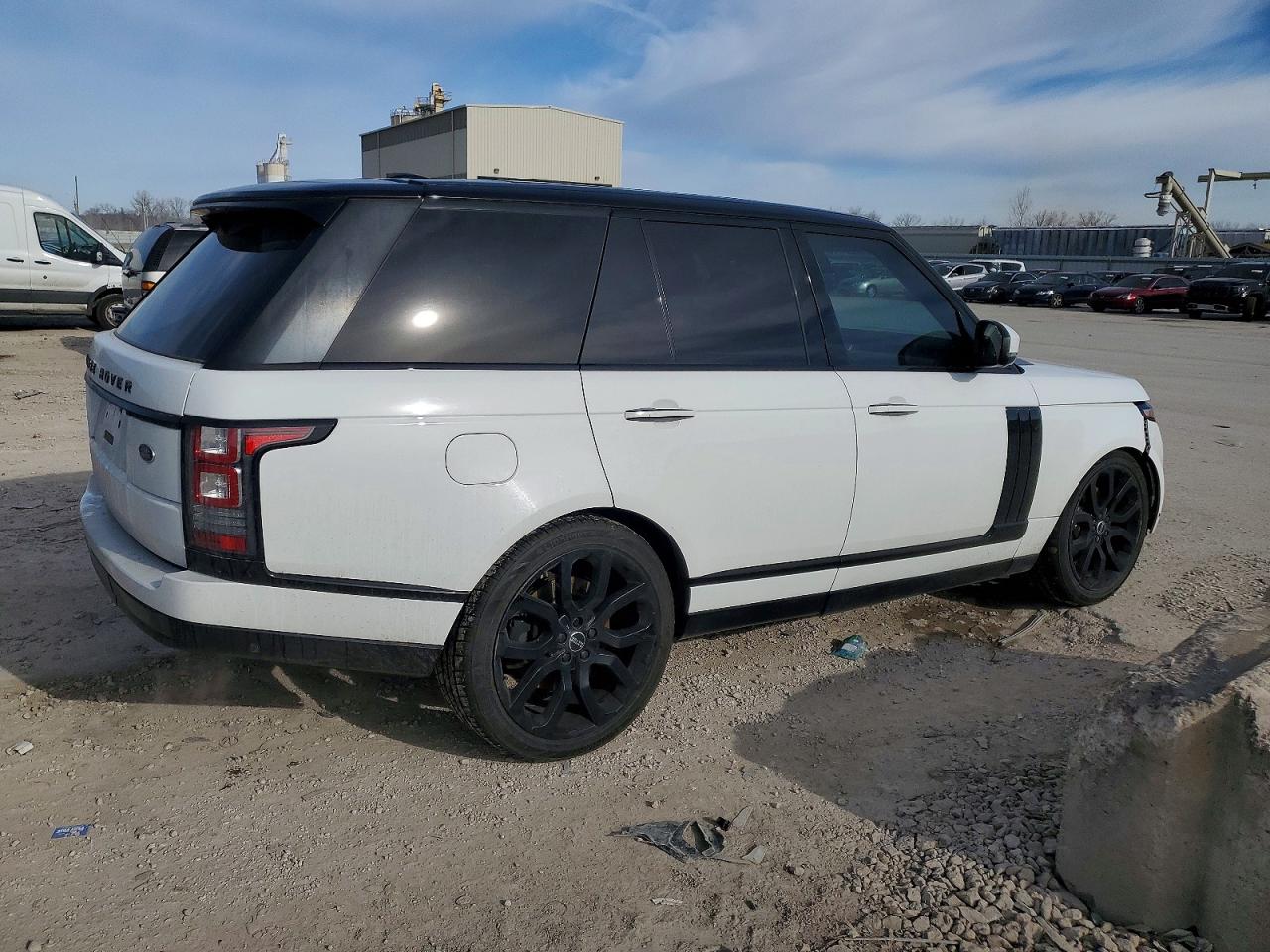 2015 LAND ROVER RANGE ROVER SUPERCHARGED photo 3