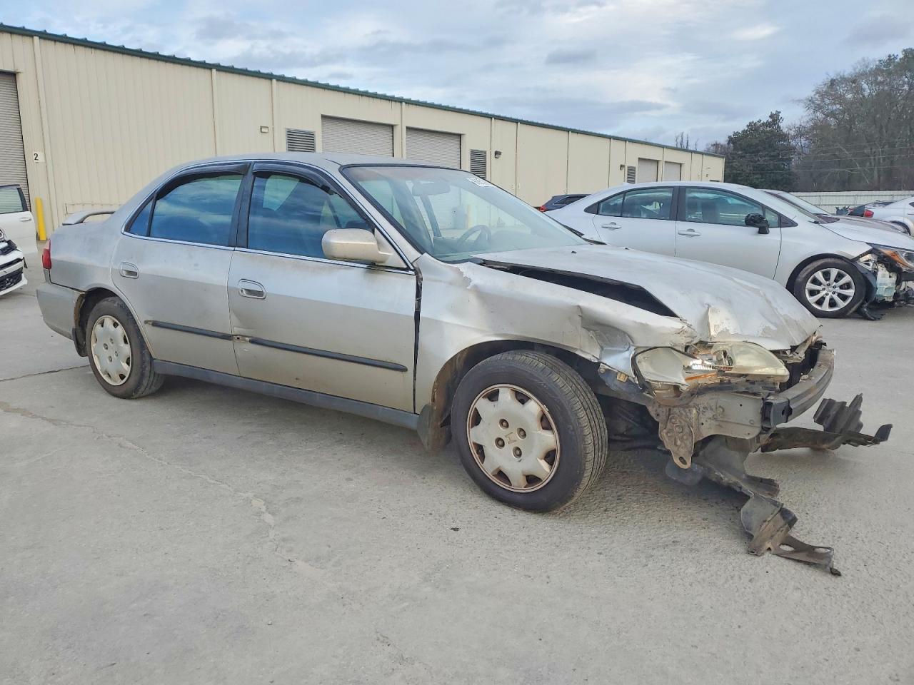 1998 HONDA ACCORD LX photo 10