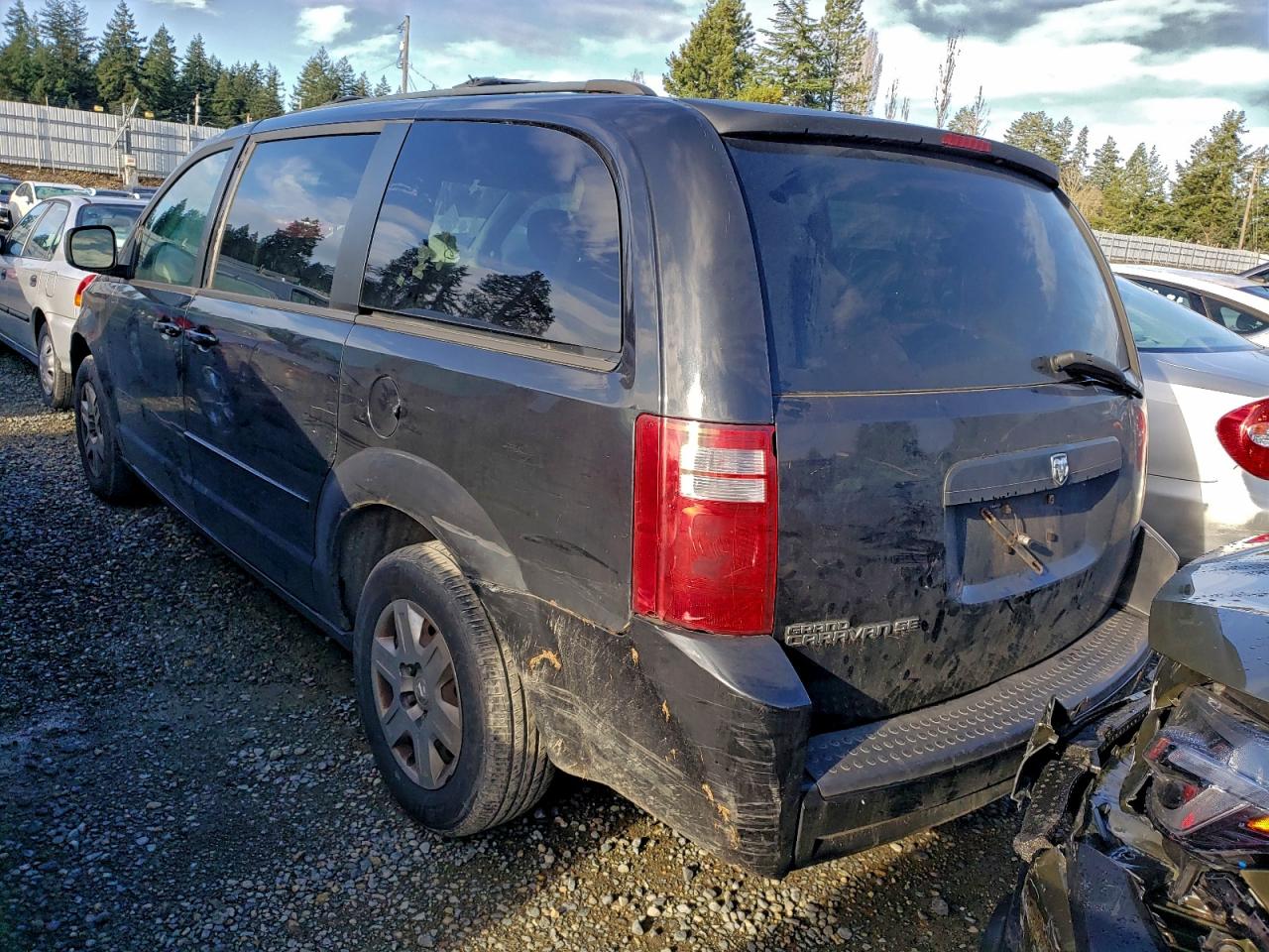 2008 DODGE GRAND CARAVAN SE photo 2
