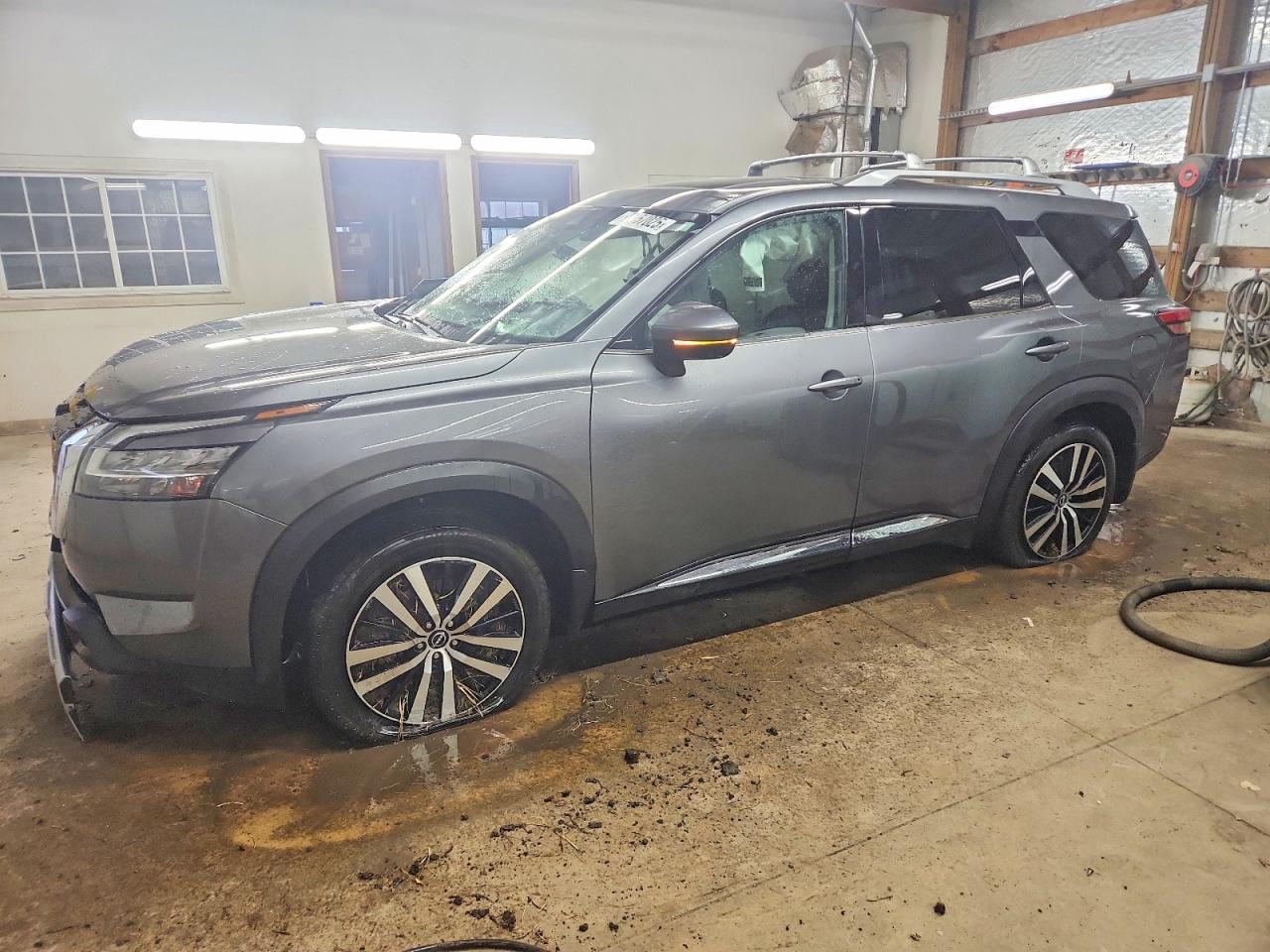 2023 NISSAN PATHFINDER