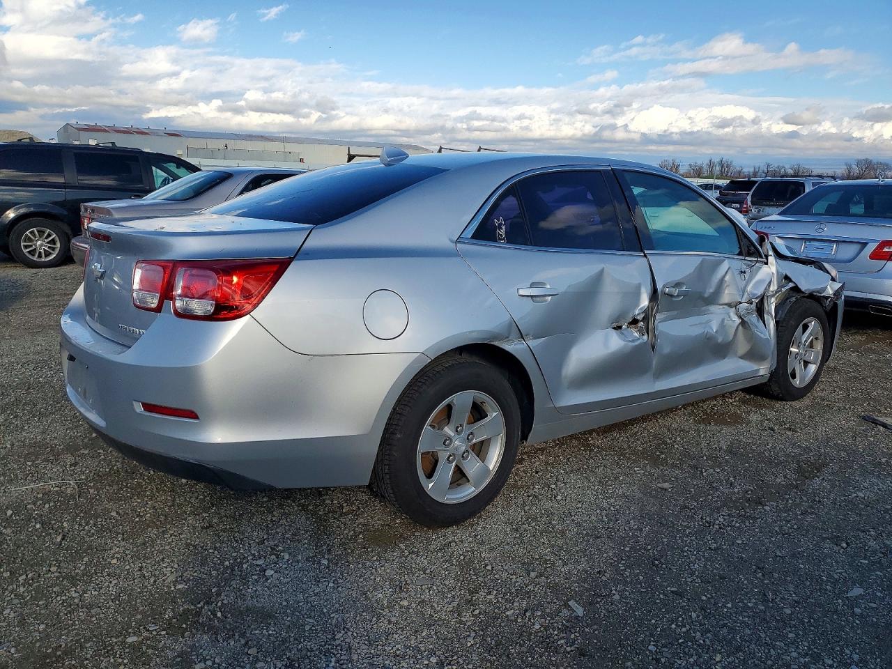 2014 CHEVROLET MALIBU 1LT photo 3