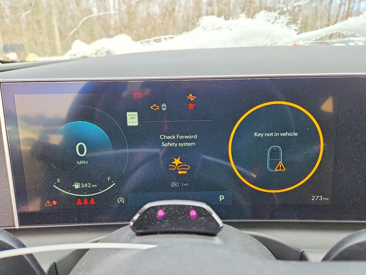 2026 HYUNDAI TUCSON SEL PREMIUM photo 25