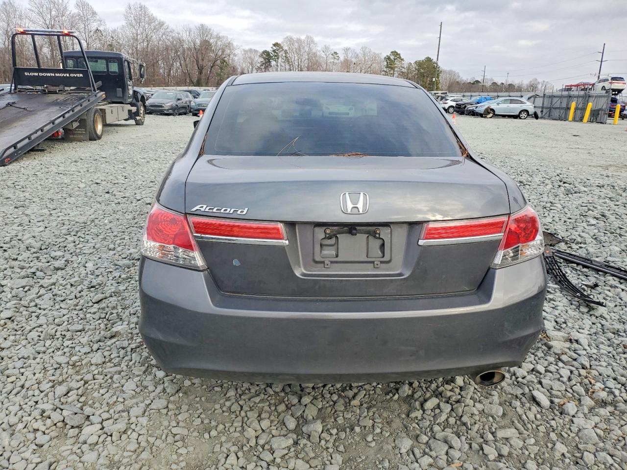 2012 HONDA ACCORD photo 16