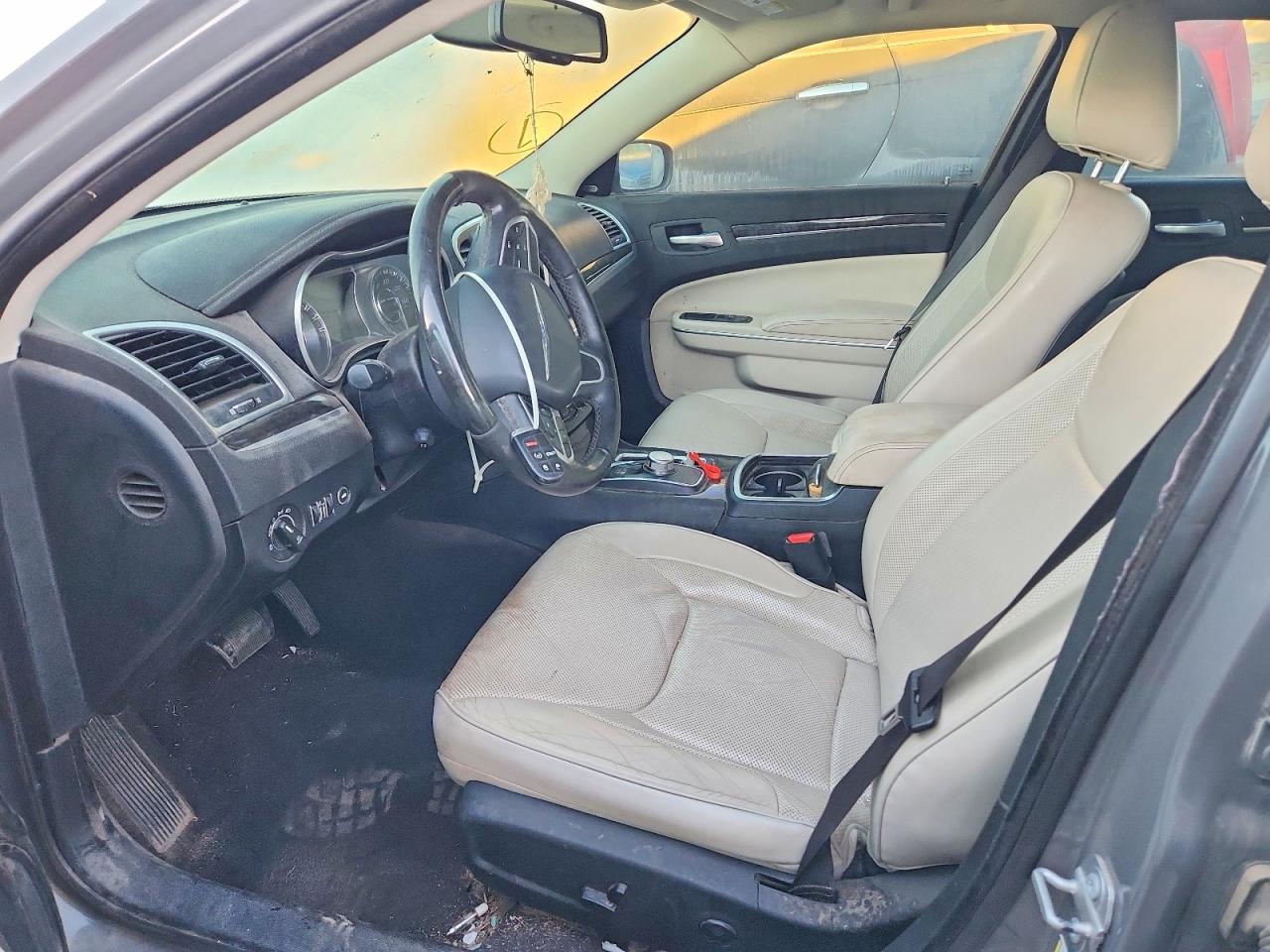 2018 CHRYSLER 300 LIMITED photo 7