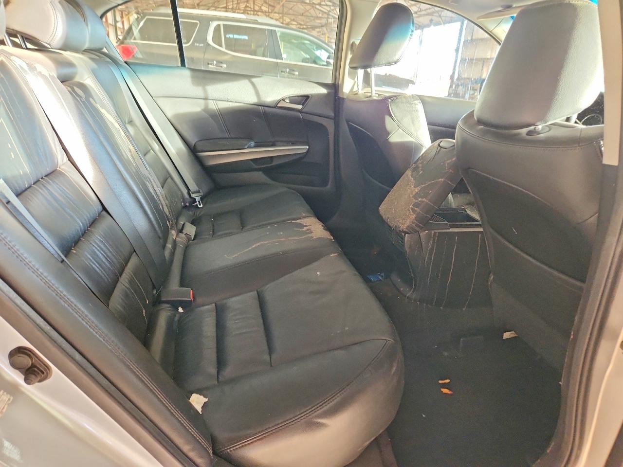 2010 HONDA ACCORD EXL photo 10