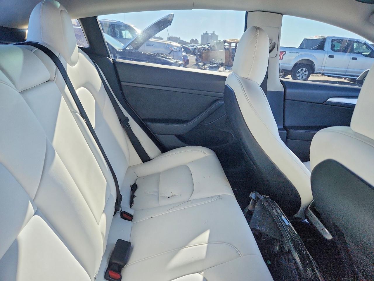 2022 TESLA MODEL 3 photo 10