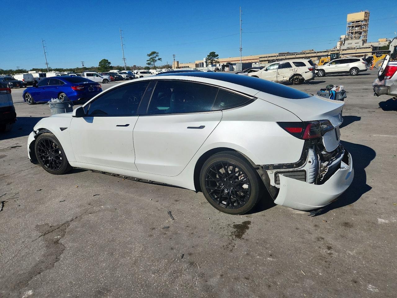 2022 TESLA MODEL 3 photo 2