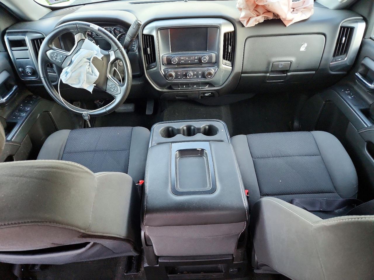 2017 CHEVROLET SILVERADO C1500 LT photo 8