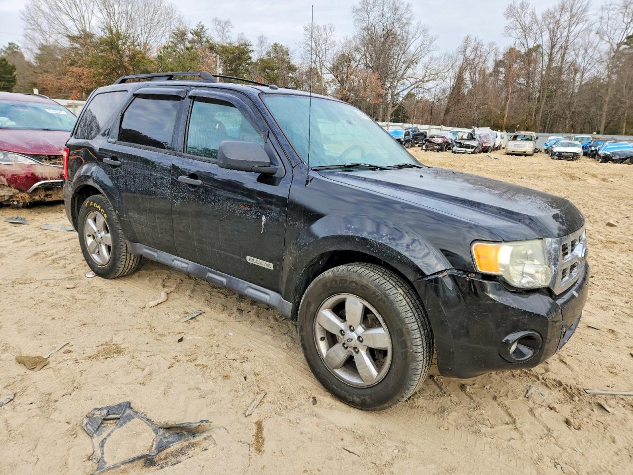 2008 FORD ESCAPE XLT photo 4