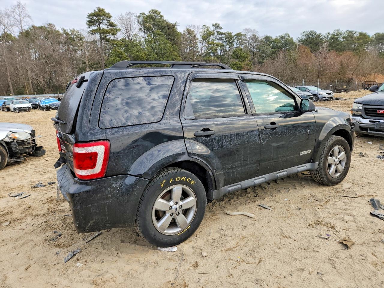 2008 FORD ESCAPE XLT photo 3