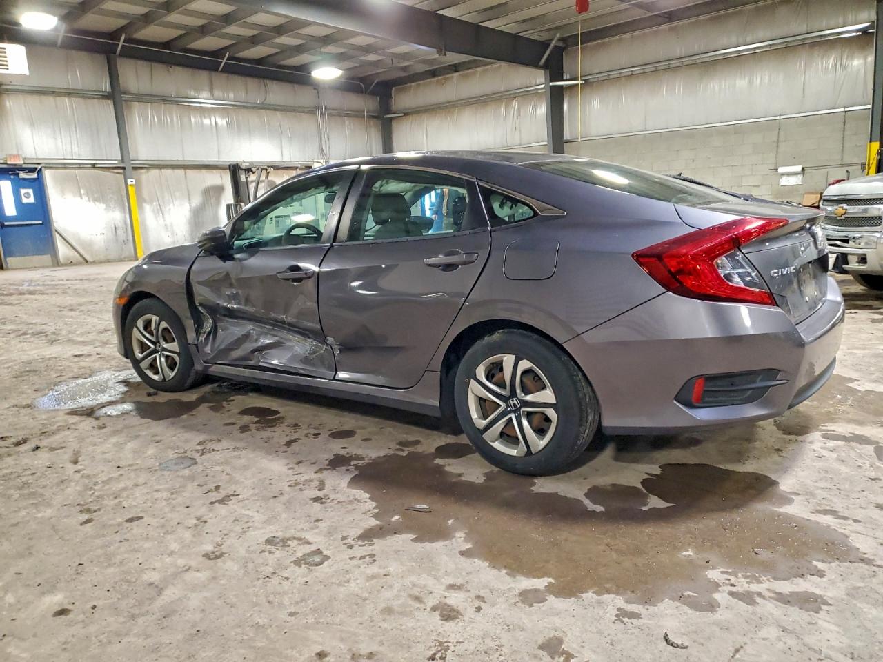 2016 HONDA CIVIC LX photo 2