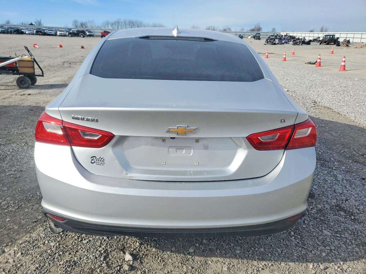 2017 CHEVROLET MALIBU LT photo 6
