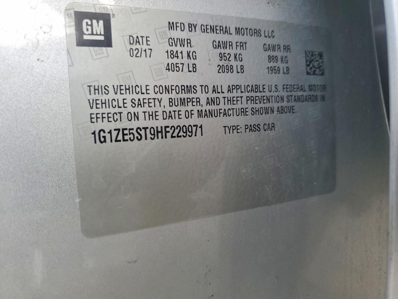 2017 CHEVROLET MALIBU LT photo 13