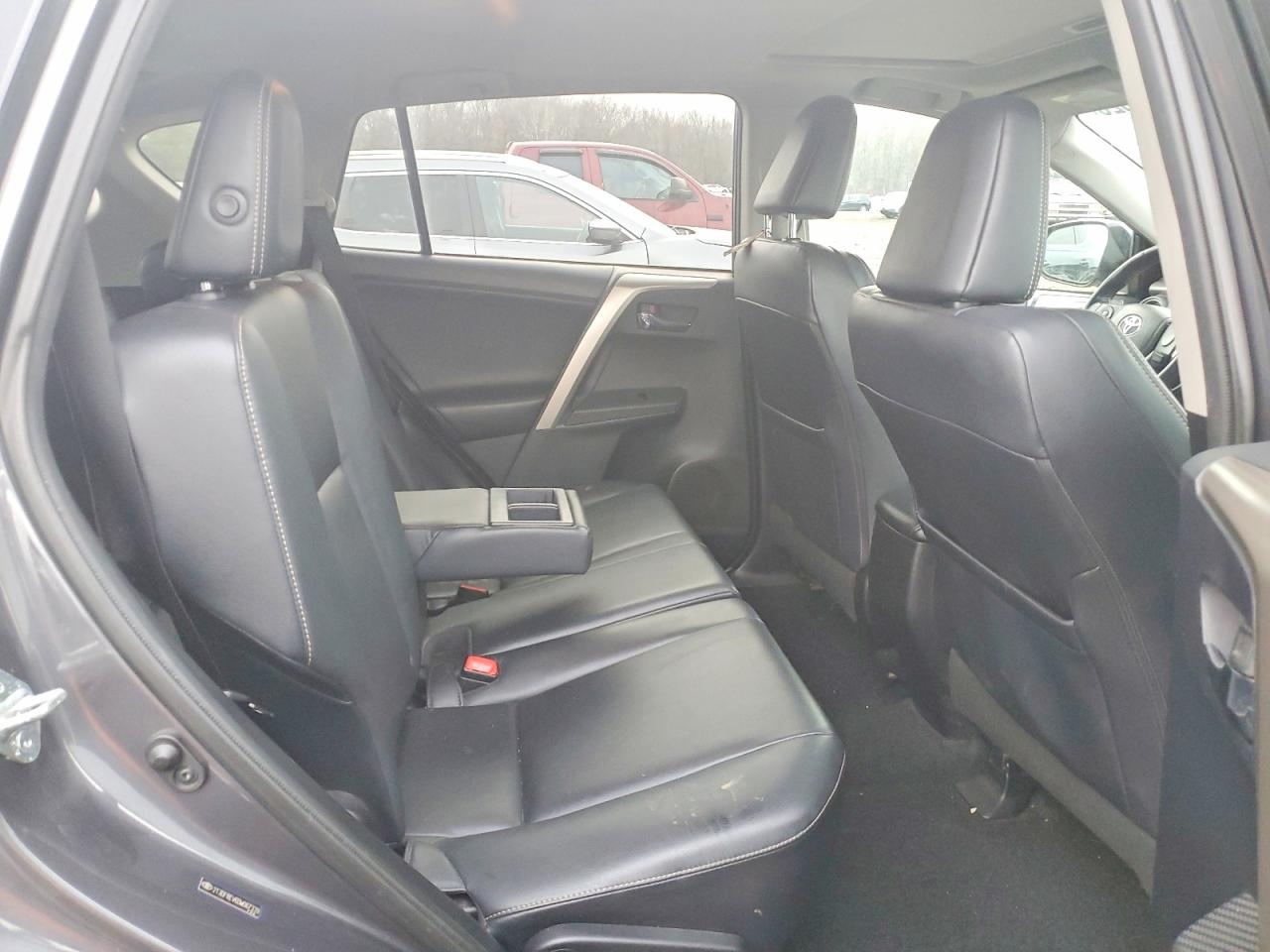 2013 TOYOTA RAV4 LIMITED photo 10