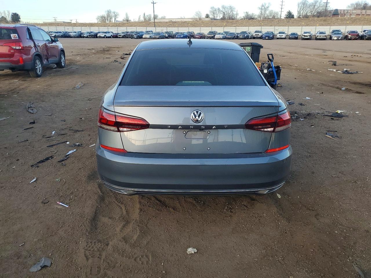 2020 VOLKSWAGEN PASSAT S photo 6