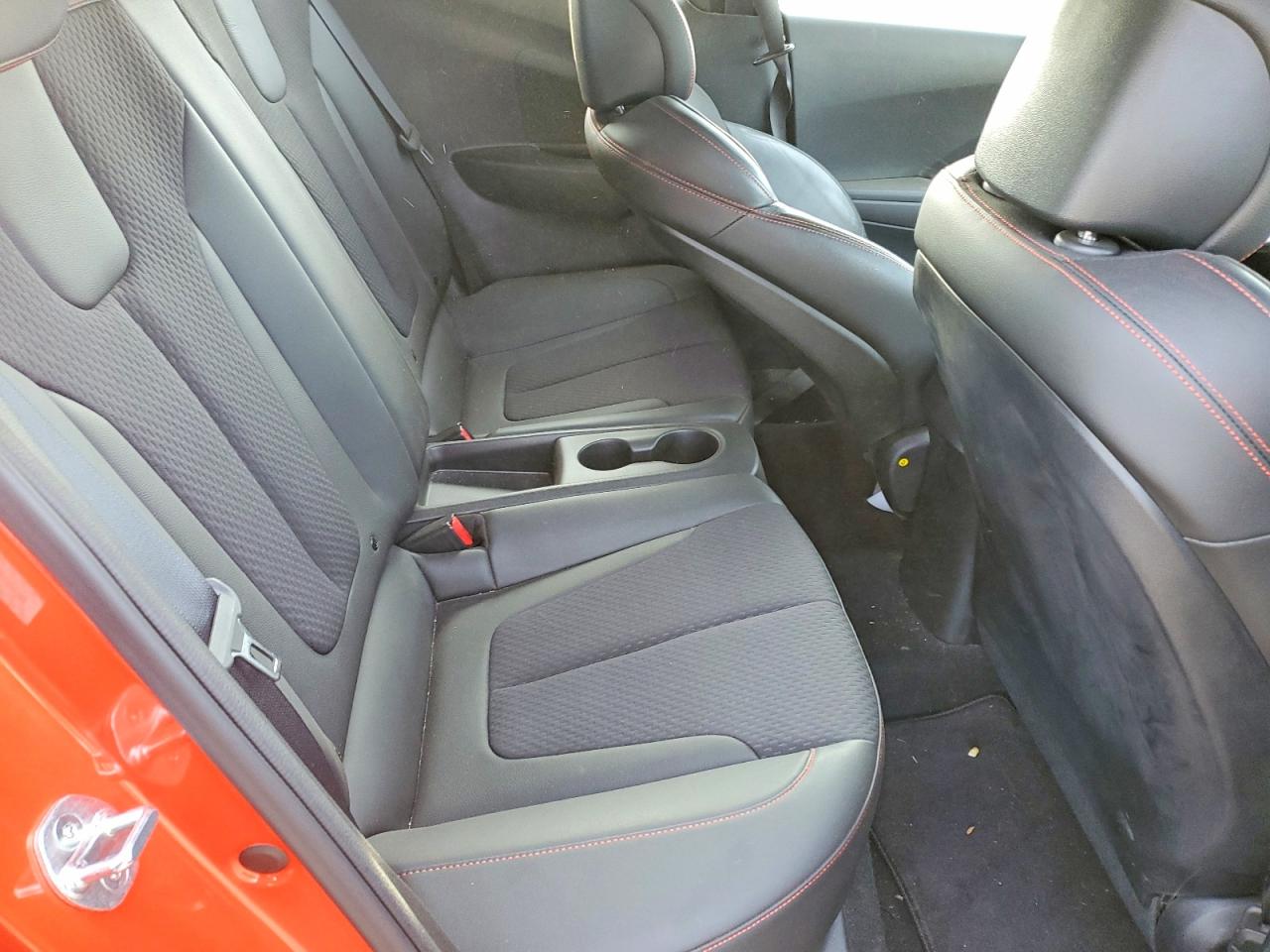 2019 HYUNDAI VELOSTER TURBO photo 10