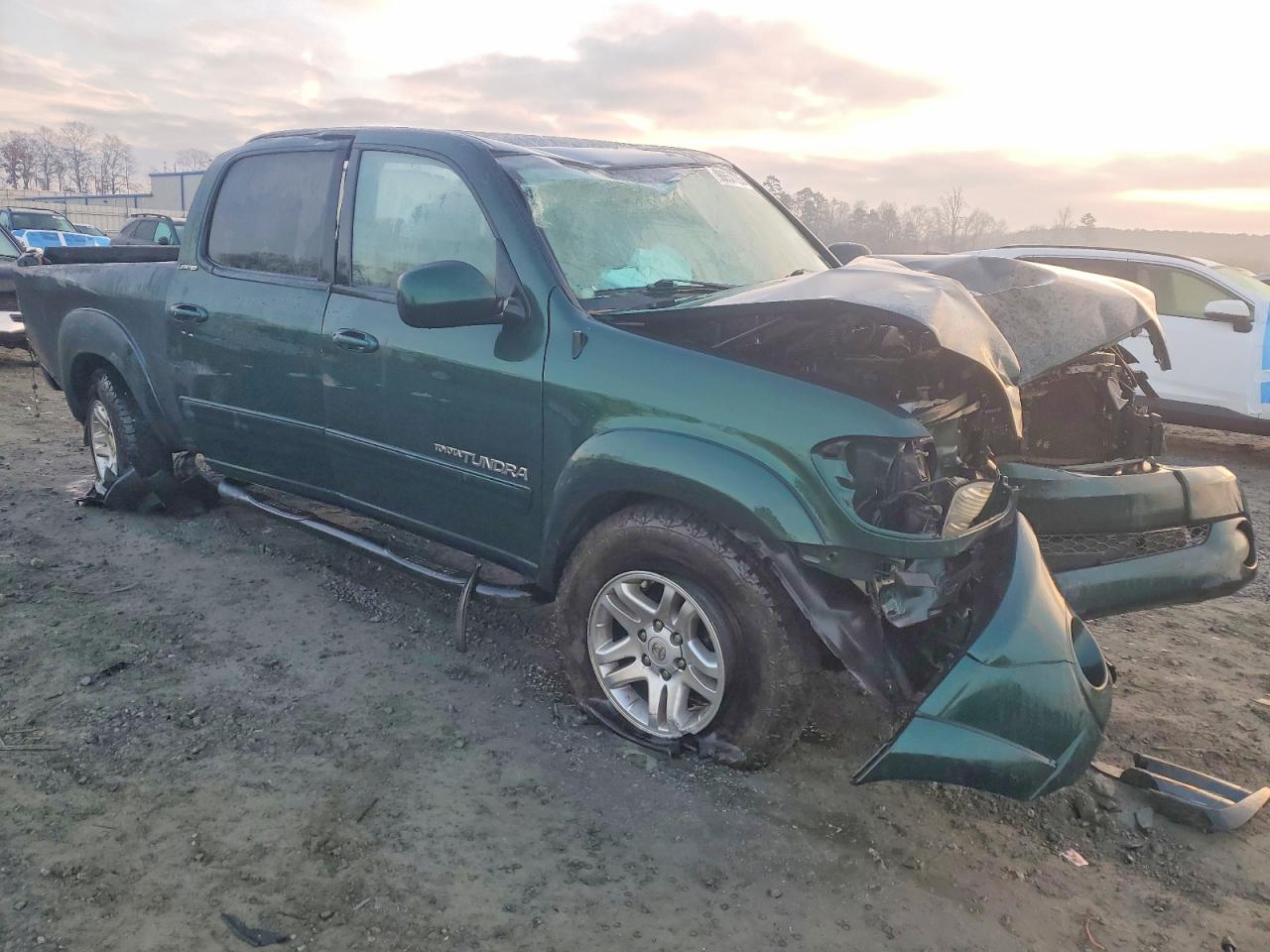 2004 TOYOTA TUNDRA LIMITED photo 4