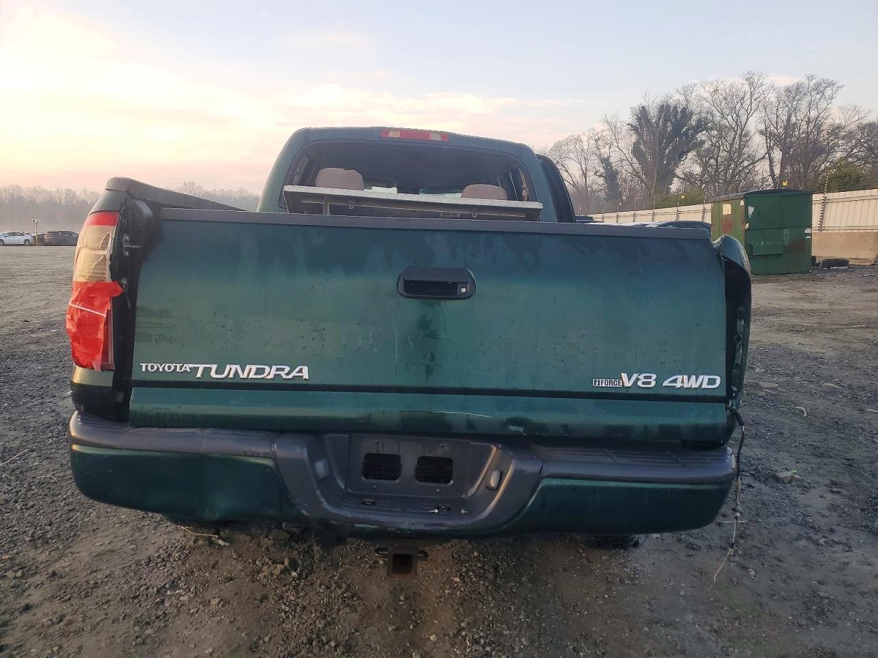 2004 TOYOTA TUNDRA LIMITED photo 6
