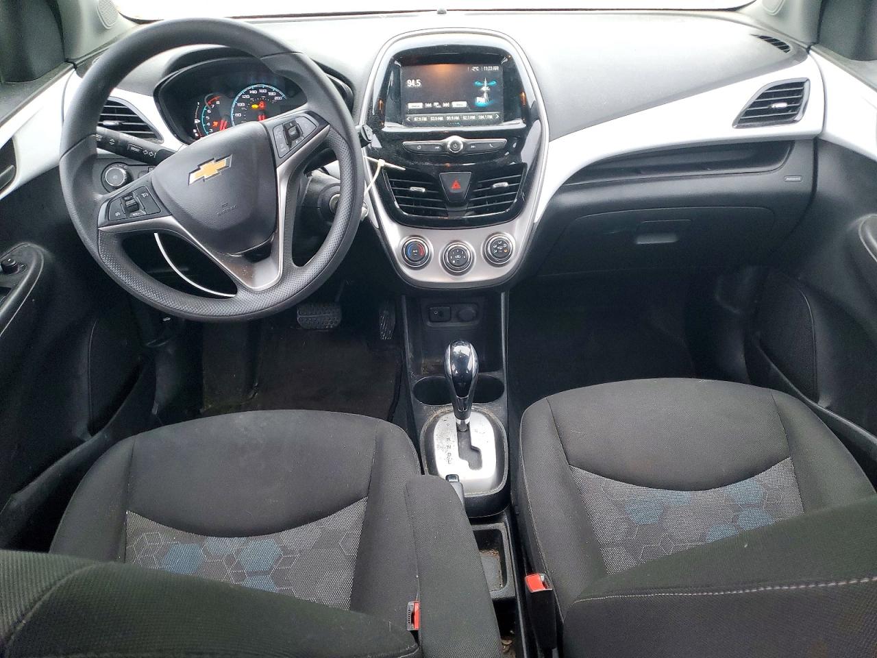 2016 CHEVROLET SPARK 1LT photo 15