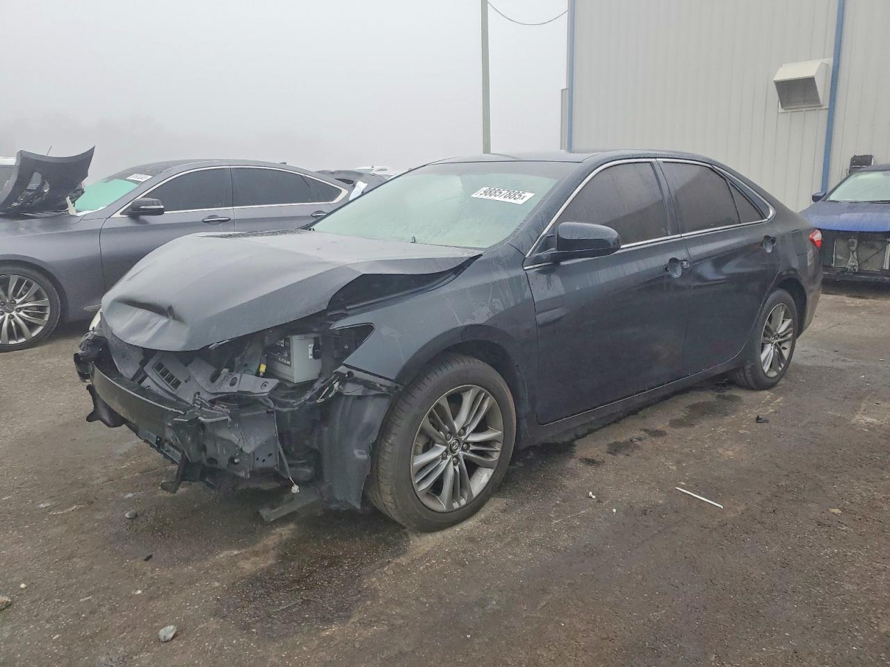 2015 TOYOTA CAMRY