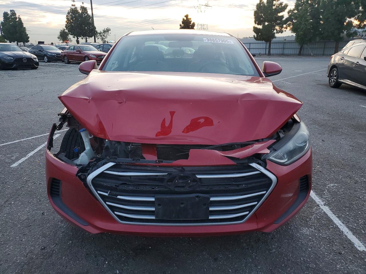 2017 HYUNDAI ELANTRA SE photo 5