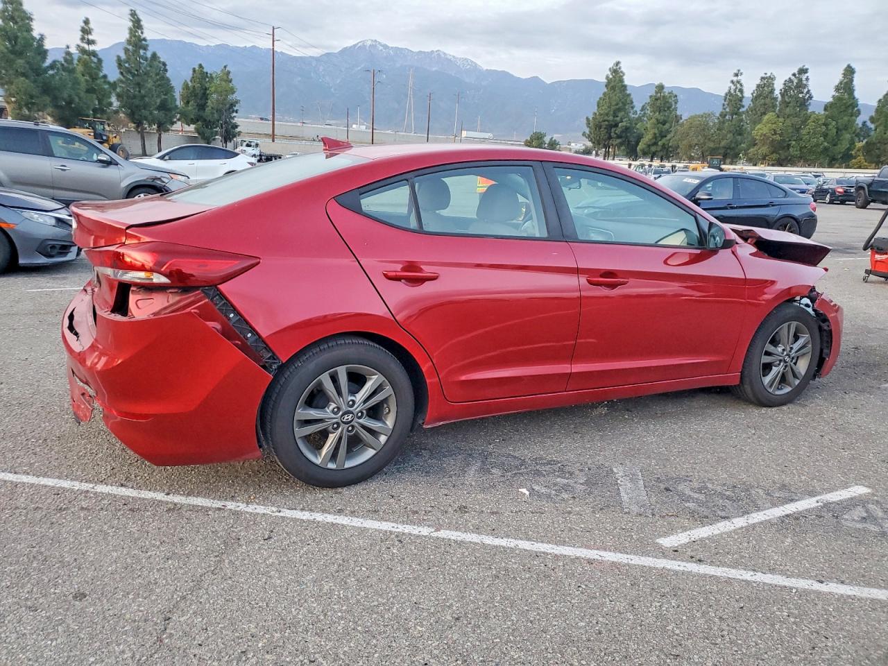2017 HYUNDAI ELANTRA SE photo 3