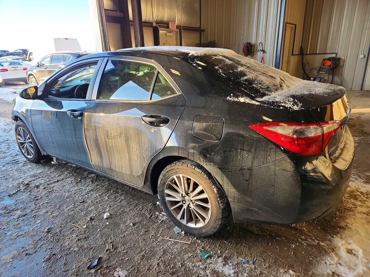 2014 TOYOTA COROLLA L photo 2