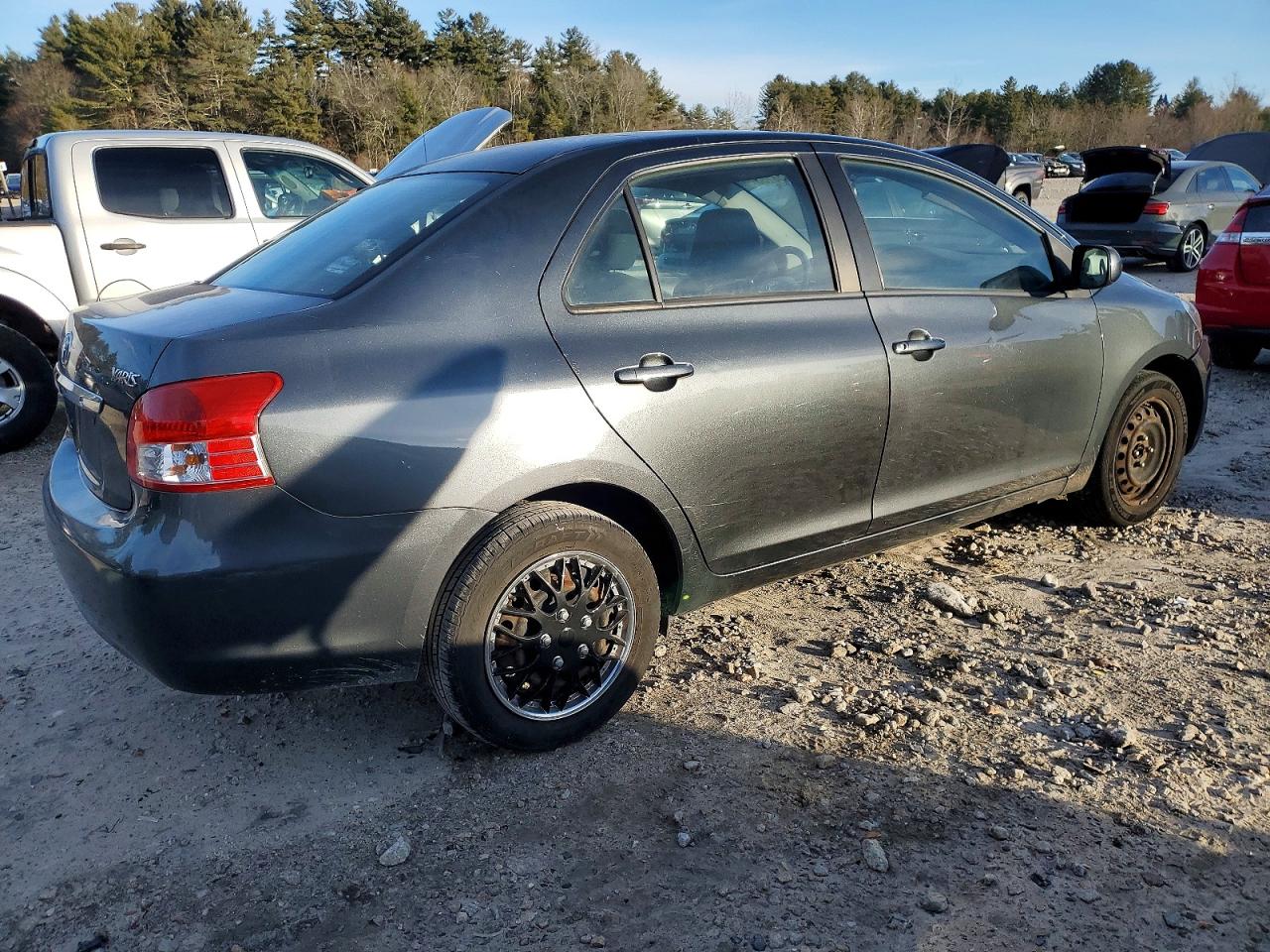 2009 TOYOTA YARIS photo 5